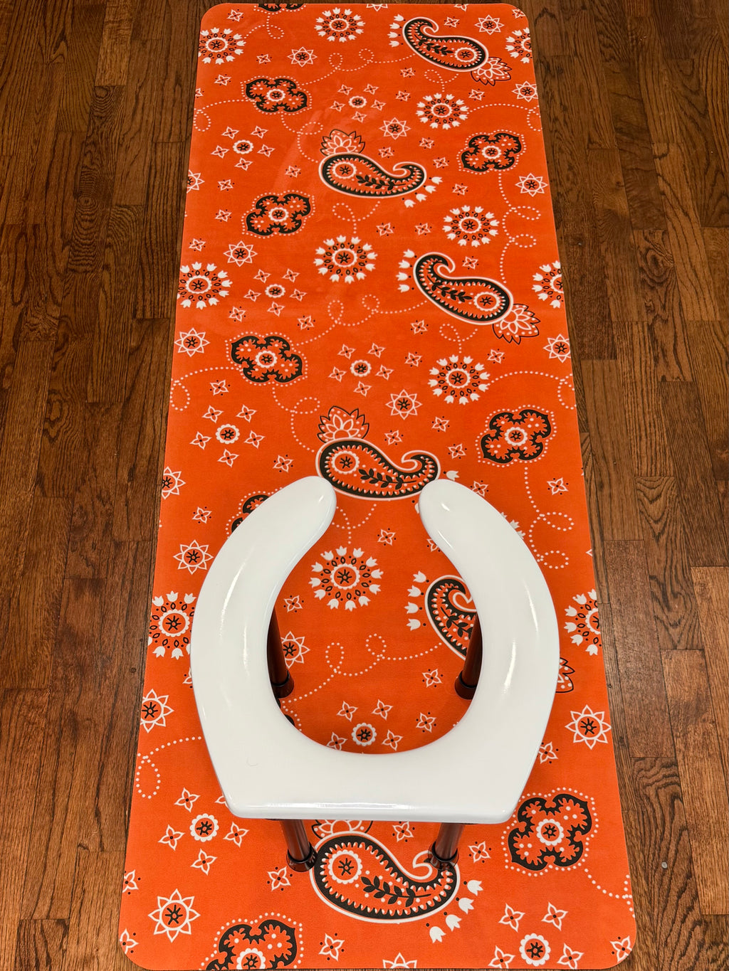 Hanky Code: Orange Fluid Proof Rimming Mat